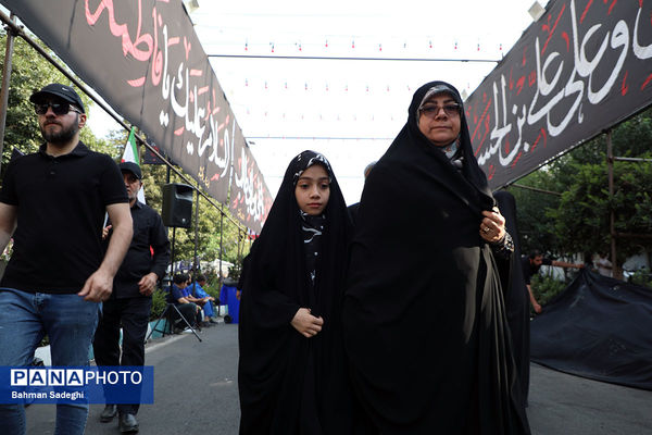 حضور کودکان و نوجوانان در جاماندگان اربعین حسینی - تهران