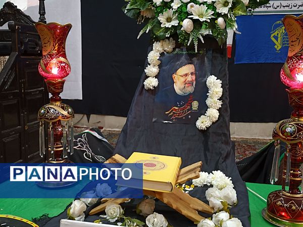 مراسم گرامیداشت یاد و خاطره شهدای خدمت به میزبانی بسیج جامعه زنان و سپاه پاسداران خلیل آباد