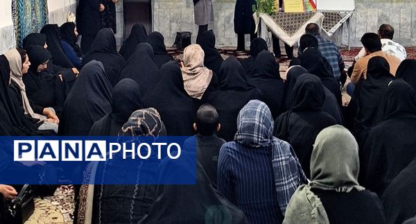 جلسه هدایت تحصیلی با والدین در دبیرستان فیاض 