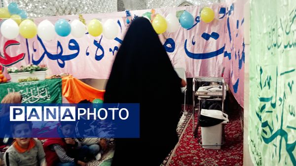 اجرای برنامه شاد برای کودکان در شهرستان کاشمر 