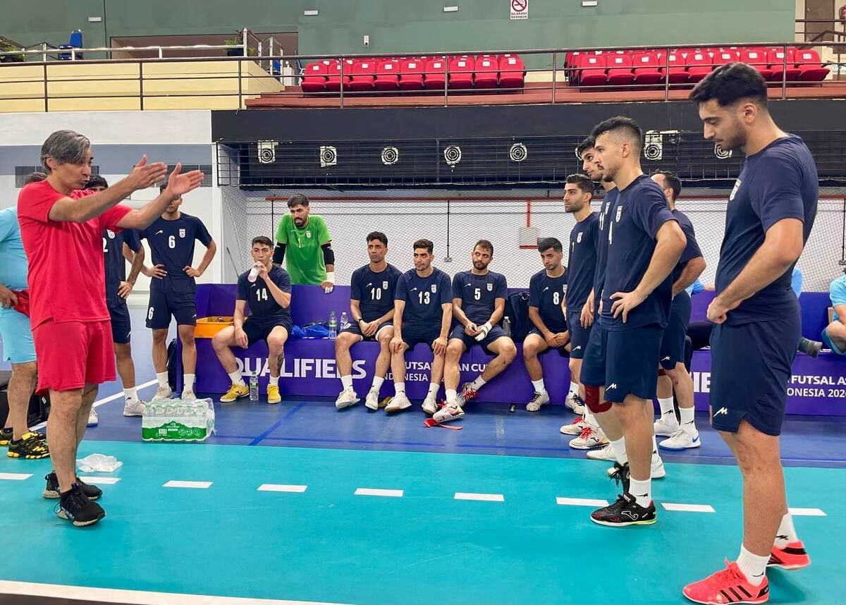 یورش فوتسالیست‌های ایران به سرزمین یخی