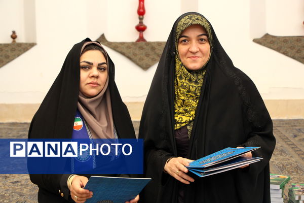 نشست مدیران سازمان دانش آموزی و رابطین پانا استان یزد