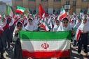 یک پرچم، یک نقشه، یک صدا: همبستگی و عشق به وطن در مدرسه پروین اعتصامی شازند