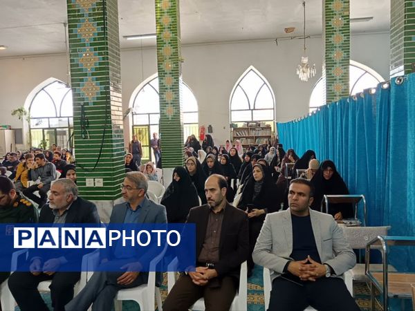 همایش تجلیل از همسران و مادران شهیدان شهر چرمهین همراه با تجلیل از دانشجویان نو ورود به دانشگاه‌های دولتی 