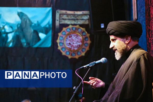 نغمه‌های شور و شعور حسینی در مسجد علی‌اکبر قرچک