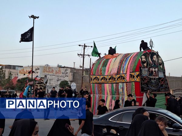 شکوه نخل‌گردانی در گناباد؛ تصویری از عشق و ارادت در محرم