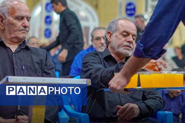 مراسم عزاداری شب دوم محرم 1404 در حسینیه سیدالشهدا 