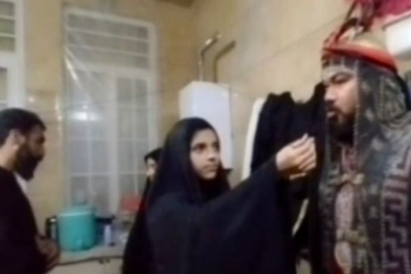 روایت خبرنگار پانا قم از یک مراسم تعزیه خوانی