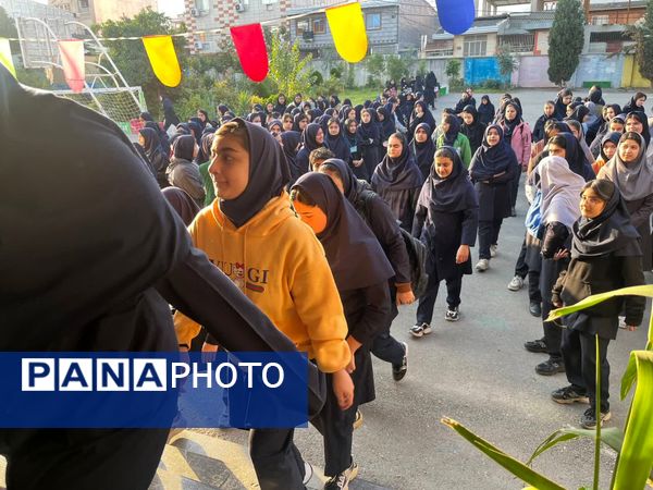 صبحگاه در مدرسه حضرت خدیجه (س) گرگان