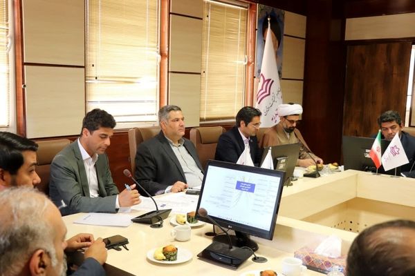 جایگاه ویژه نخبگان در تصمیم‌سازی و حل مسائل شهرستان