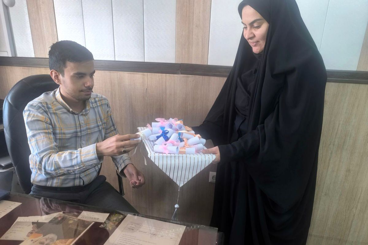 پاسداشت بزرگداشت حافظ شیرازی در اداره آموزش و پرورش ناحیه یک شهرری