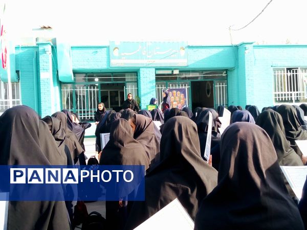 برگزاری مراسم ختم قرآن در دبیرستان دخترانه فاطمیه