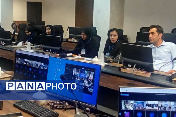 شورای دانش‌آموزی نقش قابل توجیه در تولید اندیشۀ این نسل و هدایت آن 