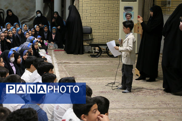 جشن دانش‌آموزی سالروز تولد شهید مهدی هندویان