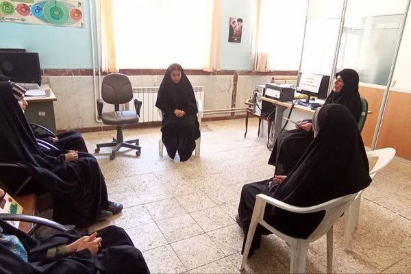 تشکیل هیئت اندیشه‌ورز فاطمیون در اردل برای ارائه راهکارهای بومی به مسائل شهرستان
