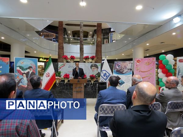 افتتاحیه نمایشگاه استانی به‌مناسبت هفته مشاغل در شهرستان بجنورد 