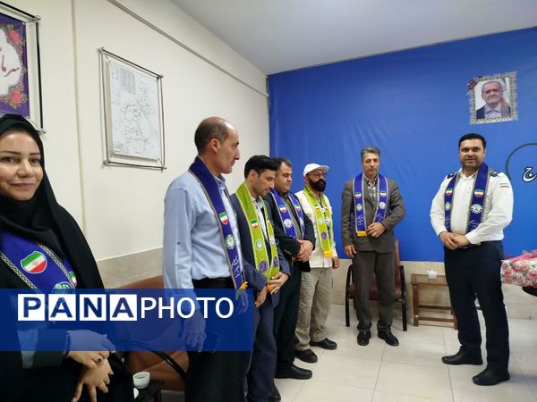 بازدید ارزیاب کشوری سازمان دانش‌آموزی در مدارس تمام پیشتاز شهرستان فاروج