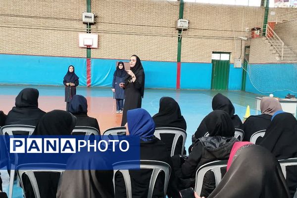 کارگاه آموزشی توانمندسازی دبیران و آموزگاران در درس تربیت بدنی