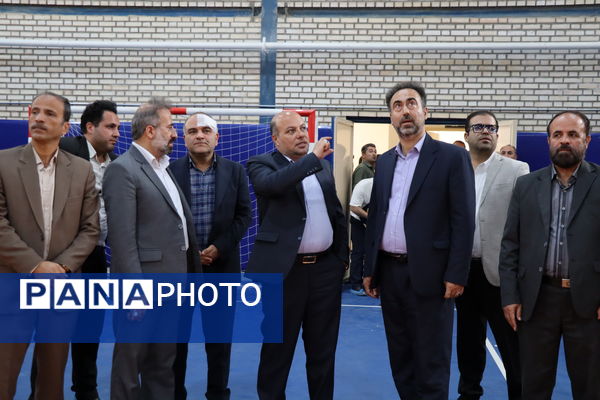 برگزاری آیین افتتاح سالن ورزشی شهدای خدمت استان البرز