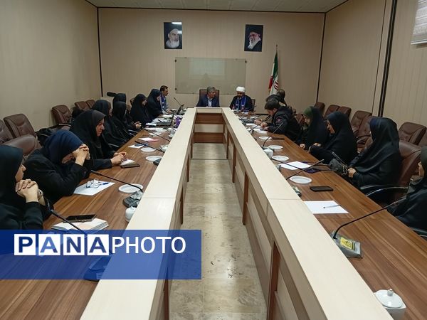 سومین نشست مسئولان و ماموران سازمان دانش‌آموزی استان البرز در کانون امام علی (ع) ناحیه یک کرج 