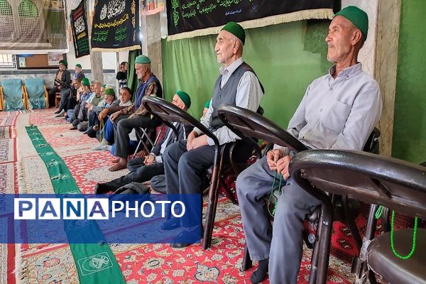 اقامه  نماز جمعه در دهه دوم ماه صفر در شهر بار نیشابور