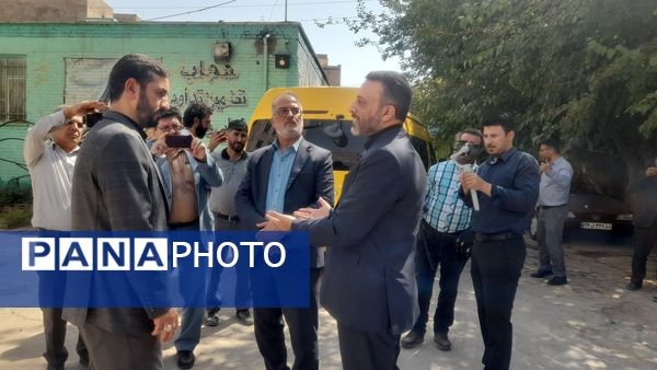 بازدید مدیرکل نوسازی توسعه و تجهیز مدارس استان تهران از پروژه‌های مدارس شهرستان اسلامشهر