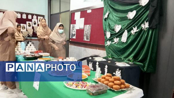 ایستگاه صلواتی دبیرستان حضرت آسیه(س) در ایام فاطمیه