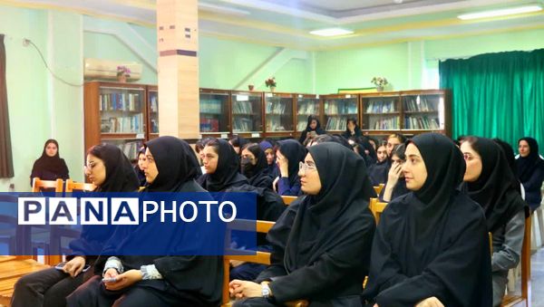 برگزاری کارگاه خبرنگاری در هنرستان بعثت