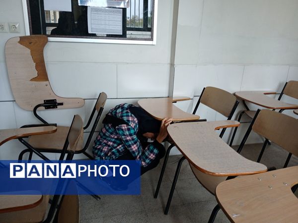 مانور زلزله و ایمنی در مدارس دخترانه ناحیه 3 شیراز