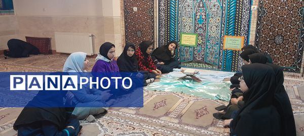 برگزاری سه‌شنبه‌های مهدوی با حضور هیئت‌های مذهبی دانش‌آموزی در دبیرستان فرزانگان استعداد درخشان ملارد