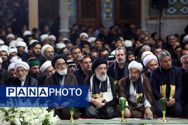 آیین شمعدان‌گردانی و خطبه خوانی شام رحلت حضرت معصومه(س)