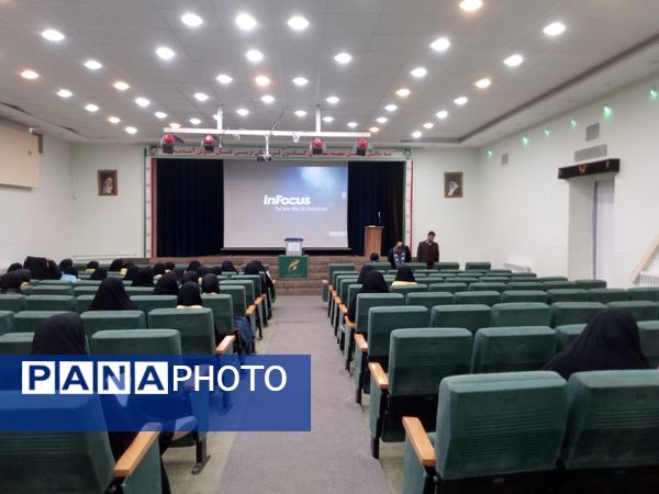 انتخابات هیئت‌رئیسه شوراهای دانش آموزی در شهرستان کاشمر