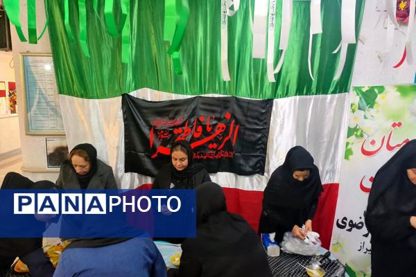  محفل انس با قرآن در ایام فاطمیه 