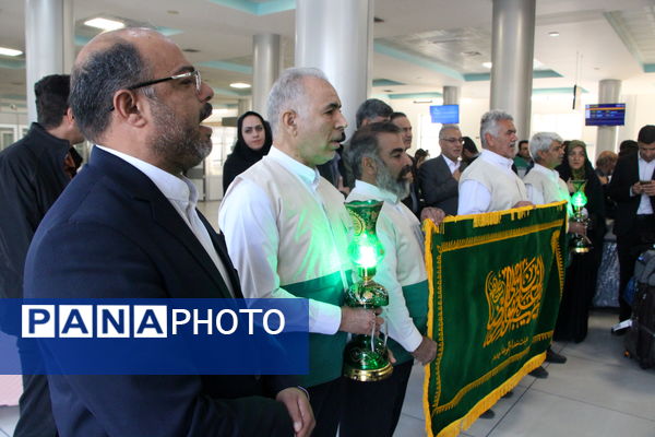مراسم استقبال از کاروان دانش‌آموزی اعزام به حج عمره در یزد