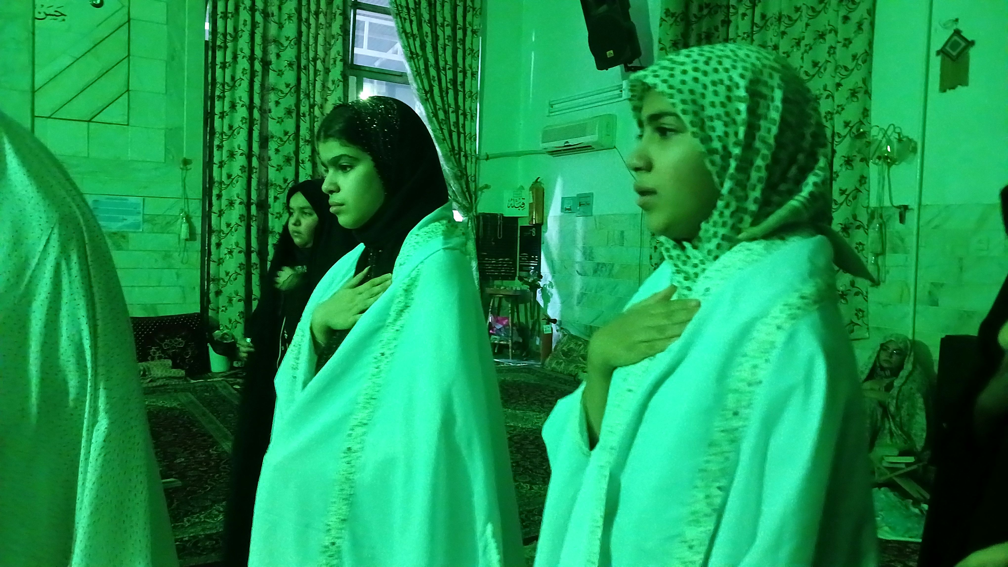 پیوند معنویت و جوانی در نیم‌ور؛ لحظه‌هایی پر از آرامش و نجوا