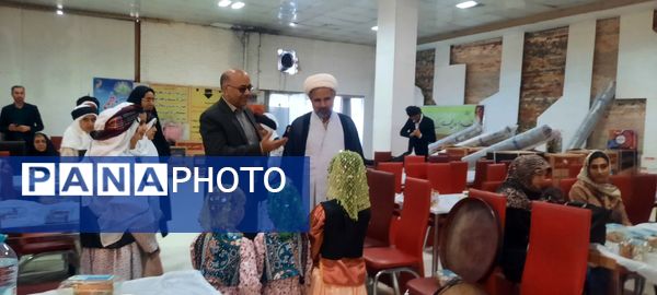 اهدای ۲۷ سری جهیزیه به نوعروسان باخرزی به مناسبت میلاد حضرت زهرا(س)