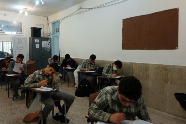 مرحله استانی «آزمون پیشرفت تحصیلی» در دبیرستان نمونه دولتی شهید حاج قاسم سلیمانی شهرستان بن