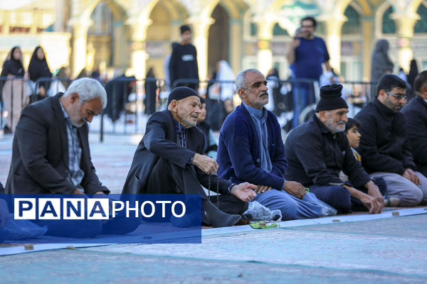 اقامه نماز طلب باران در مسجد مقدس جمکران