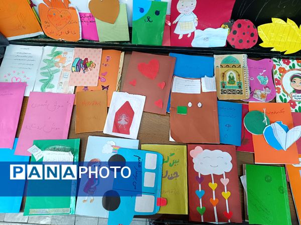 کتاب‌هایی از دل و دست کودکان در کلاس درس