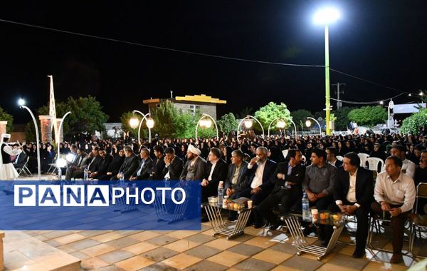 هفته‌ای برای ستایش دانایی؛ جشن معلمان در تالار ملک برگزار شد