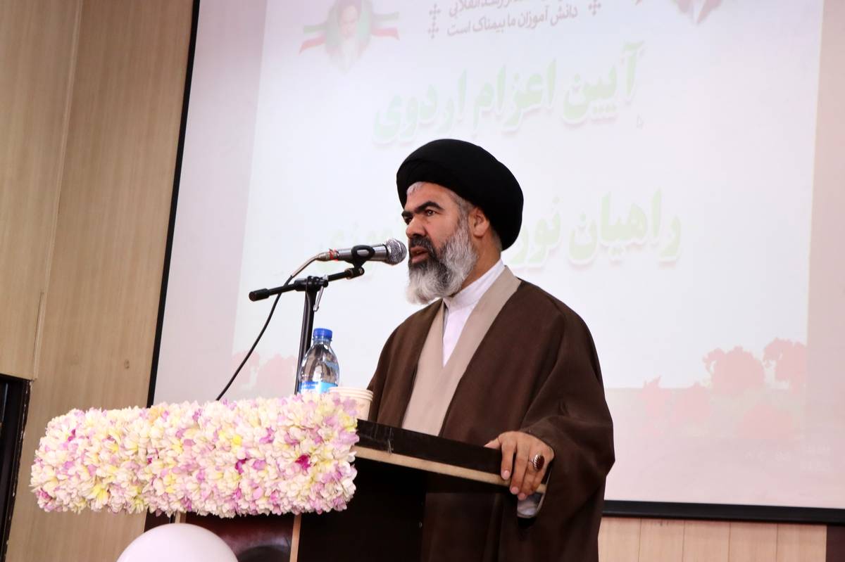 لازمه شهید شدن، شهیدگونه زیستن است