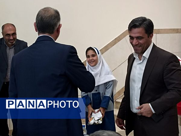 برگزاری آیین جشن عاطفه‌ها در زنجان 