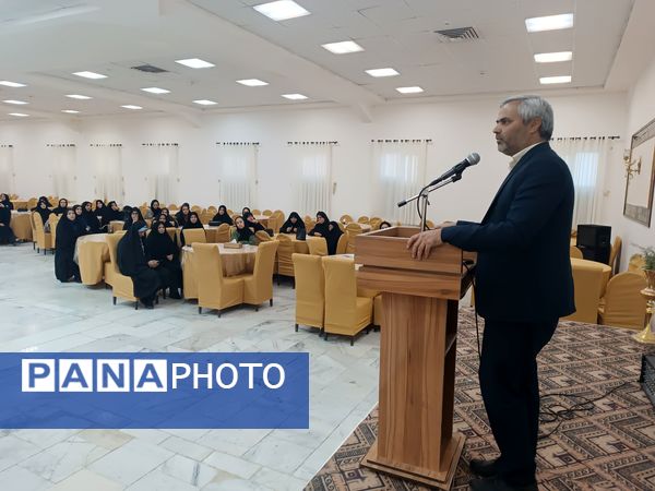 نشست اولیا و مربیان در شهرستان گناباد