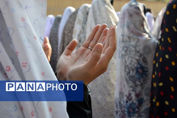 نماز باران، همخوانی زمین و آسمان در دبیرستان ولایت بهارستان‌دو