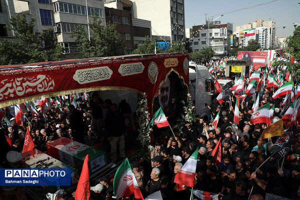 تشییع شهدای اقتدار در تهران - 2