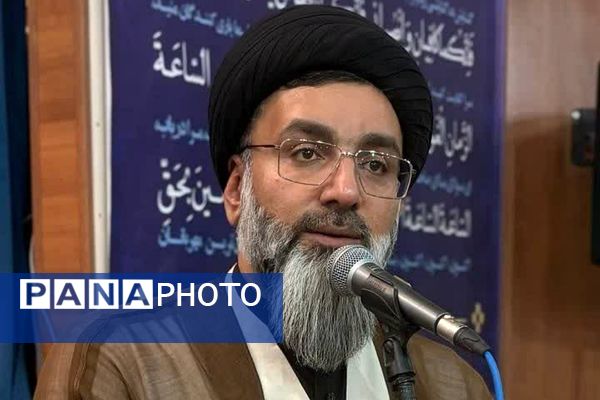 تجلیل از پیرغلامان و ستایشگران اهل‌بیت(ع) در آیین معنوی ایام فاطمیه در پیشوا