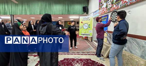 برگزاری مسابقات دارت در مسجد مسلم بن عقیل شهرستان شیروان