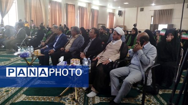 نواخته شدن زنگ ایثار و شهادت در دبیرستان شاهد خاندان قفلی ناحیه ۷