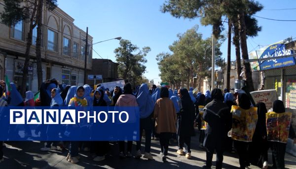 راهپیمایی ۱۳ آبان ماه در شهرستان خلیل‌آباد 
