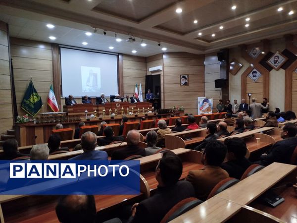 آیین تجلیل از برترین‌های فوتبال و فوتسال شهرستان کاشمر 
